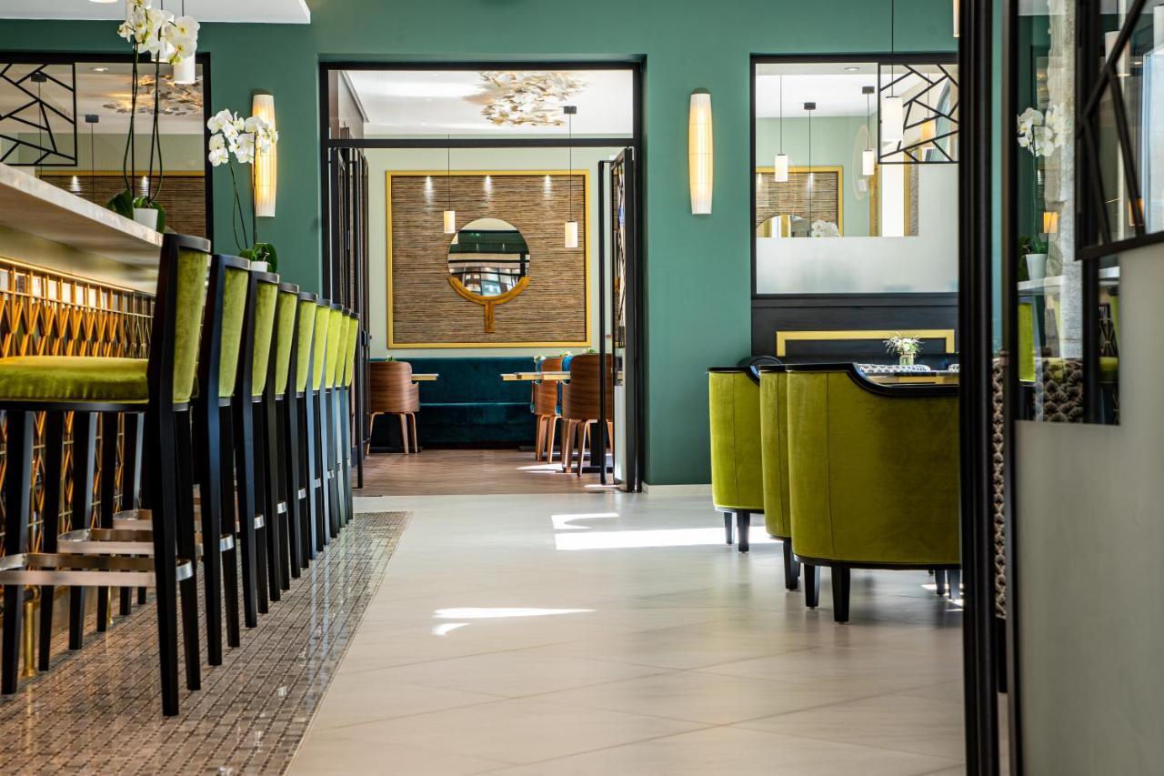Olivier Leflaive Hotel Restaurants พูลินี-มงทราเชต์ ภายนอก รูปภาพ